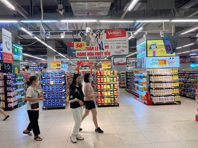 VinMart, VinMart khuyến mại nhiều hàng hóa, thực phẩm thiết yếu trong mùa dịch.
