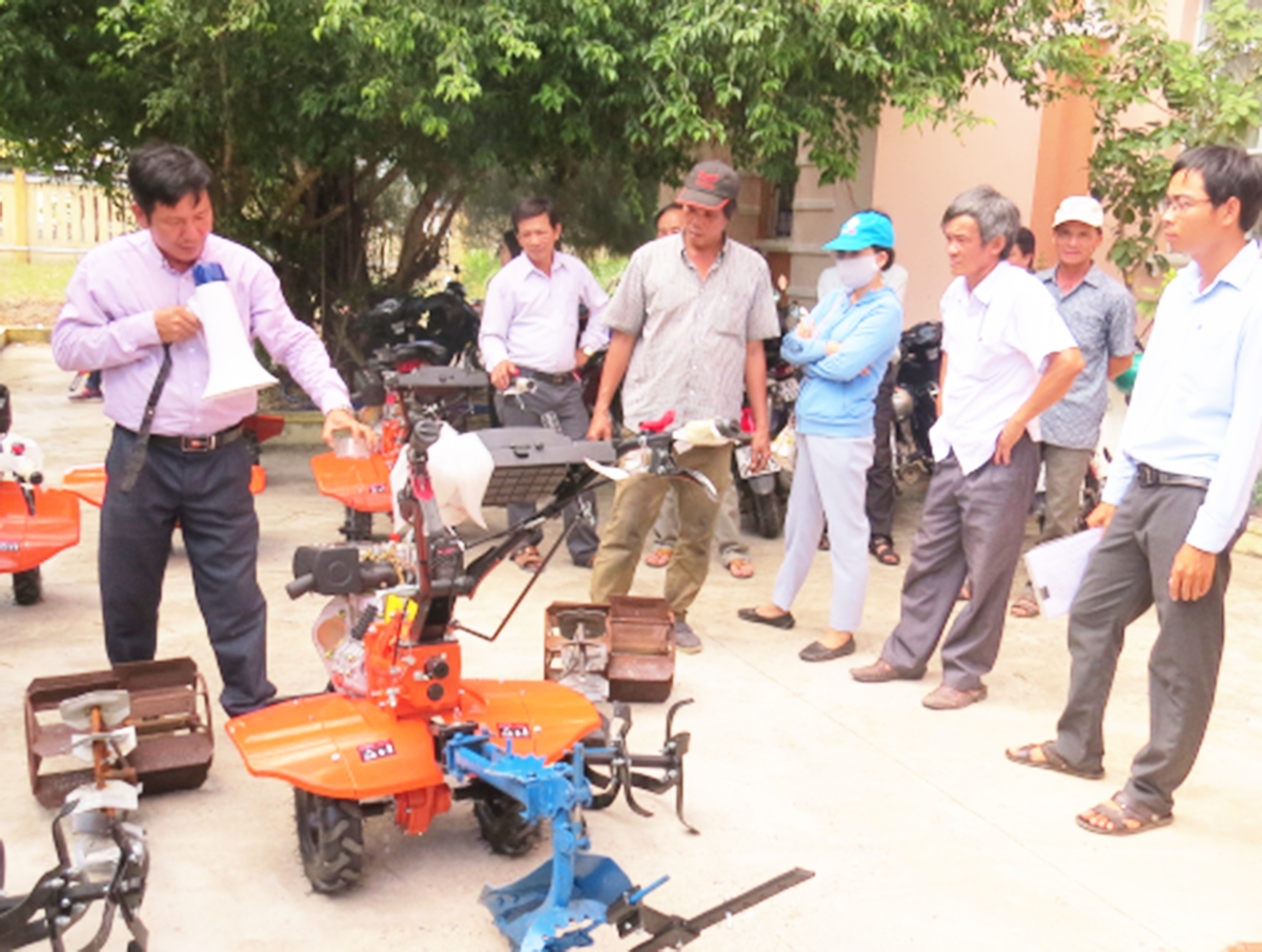 Xã sẽ chủ động đa dạng các ngành nghề đào tạo để thêm cơ hội việc làm cho người dân. (Ảnh TL).