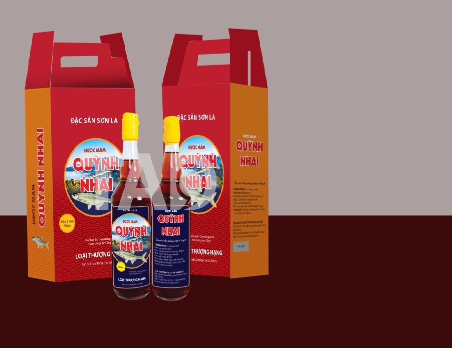 Bao bì sản phẩm nước mắm Quỳnh Nhai của HTX Xuân Hải.