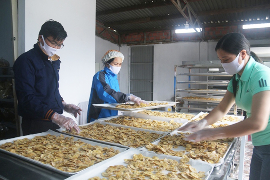 Chuối Bà già Đeo đang là sản phẩm OCOP nổi bật của huyện Kon Rẫy.