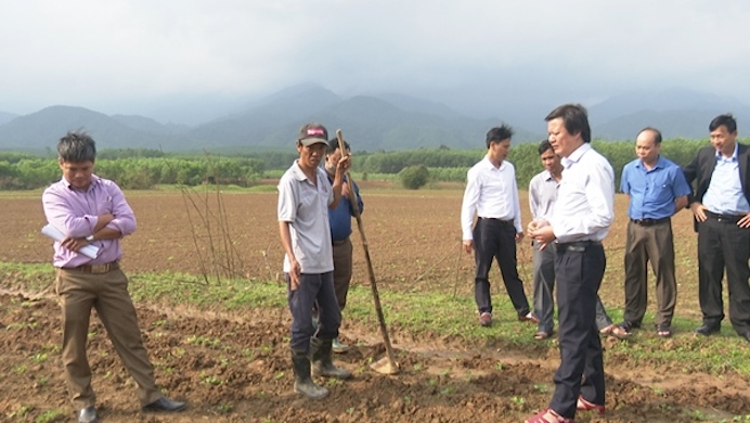 Các cấp, ngành huyện Đakrông đang đẩy mạnh hỗ trợ ứng dụng khoa học- kỹ thuật cho người dân trong sản xuất nông nghiệp.