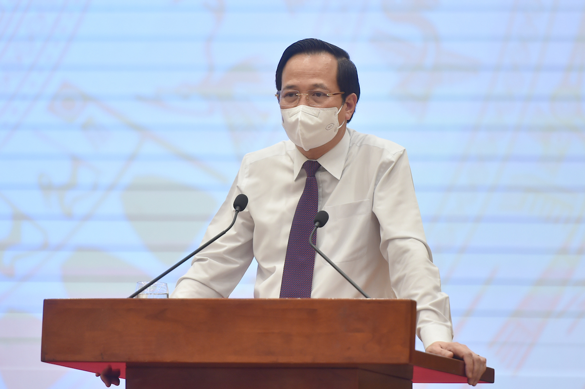 Bộ trưởng Bộ LĐTB&XH Đào Ngọc Dung cung cấp thông tin về Nghị quyết 68 của Chính phủ hỗ trợ người lao động và người sử dụng lao động gặp khó khăn do đại dịch Covid-19. (Ảnh: VGP).