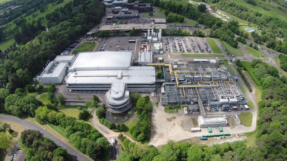 Nhà máy sản xuất chip lớn nhất Vương quốc Anh (Newport Wafer Fab).