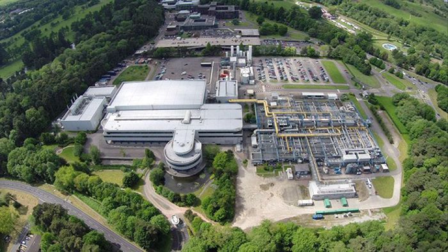 Nhà máy sản xuất chip lớn nhất Vương quốc Anh (Newport Wafer Fab).