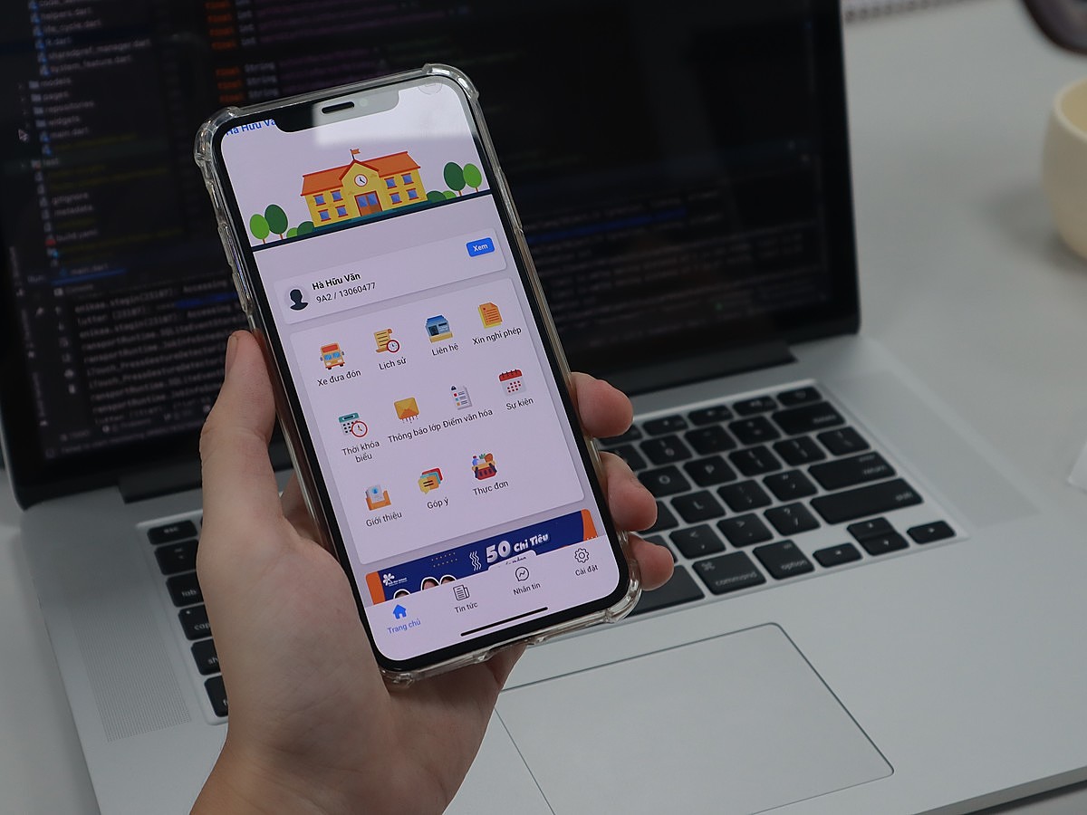 Giải pháp quản lý trường học thông minh Smart School: Làm chủ công nghệ lõi về bản đồ cho phép Phenikaa MaaS phát triển các sản phẩm khác nhau, có khả năng tùy biến theo nhu cầu của người dùng như phần mềm quản trị trường học thông minh PHX Smart School.