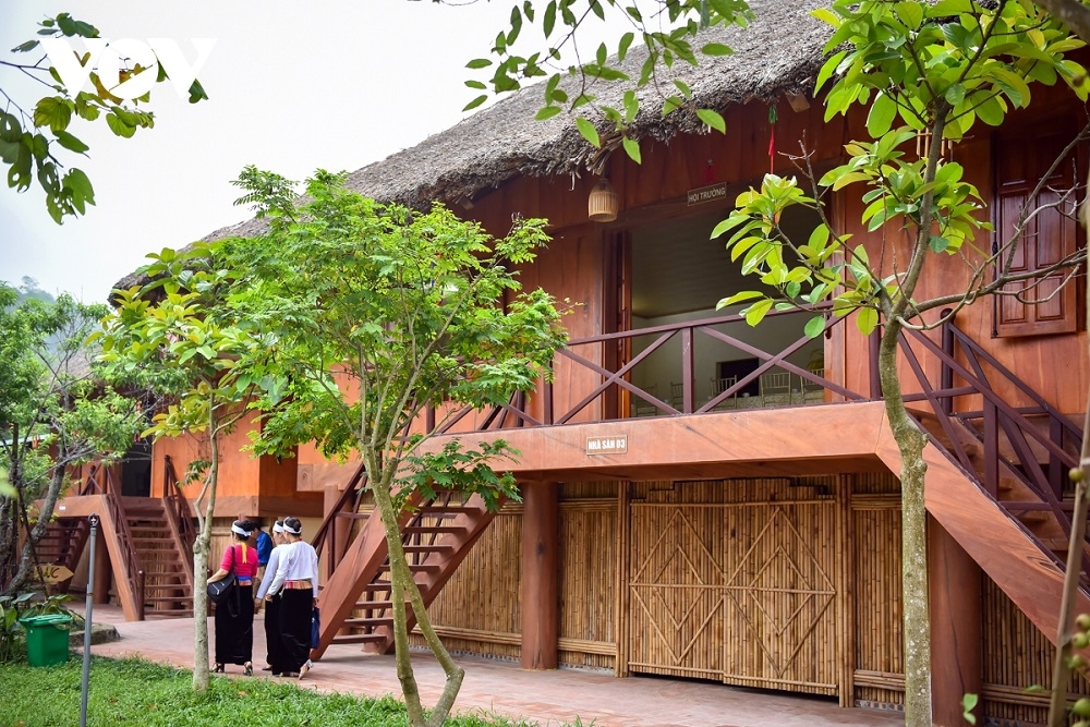 Hỗ trợ người dân và HTX phát triển du lịch là một trong những định hướng phát triển kinh tế của huyện Ba Vì.