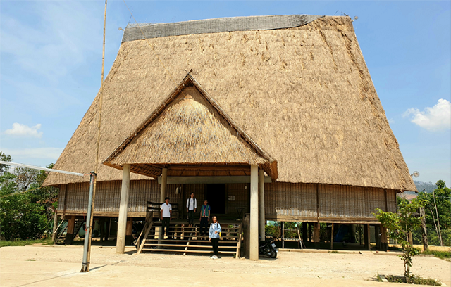 Nhà Rông làng Kon So Lăl lớn nhất Tây Nguyên hiện nay (Ảnh: TL)