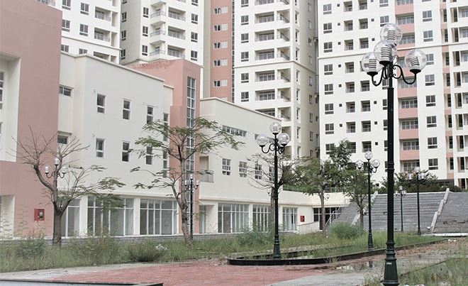 Việc khan hiếm nguồn cung nhà ở giá rẻ đặt cho TP. HCM mở rộng ra ngoài khu vực trung tâm, nhưng thách thức về vấn đề hạ tầng sẽ hạn chế việc này. (Ảnh: TL).