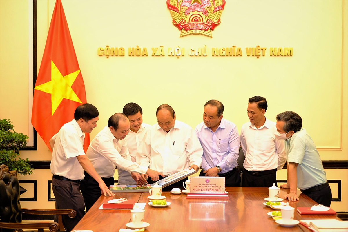 Chủ tịch nước Nguyễn Xuân Phúc tiếp đoàn lãnh đạo Liên minh HTX Việt Nam. Ảnh: Xuân Tùng