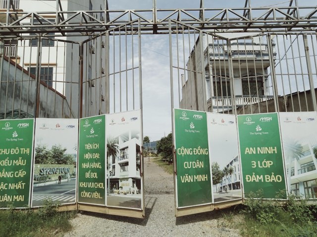 Dự án này chưa có lô biệt thự nào được hoàn thiện và chưa có người về ở (Ảnh: TL)