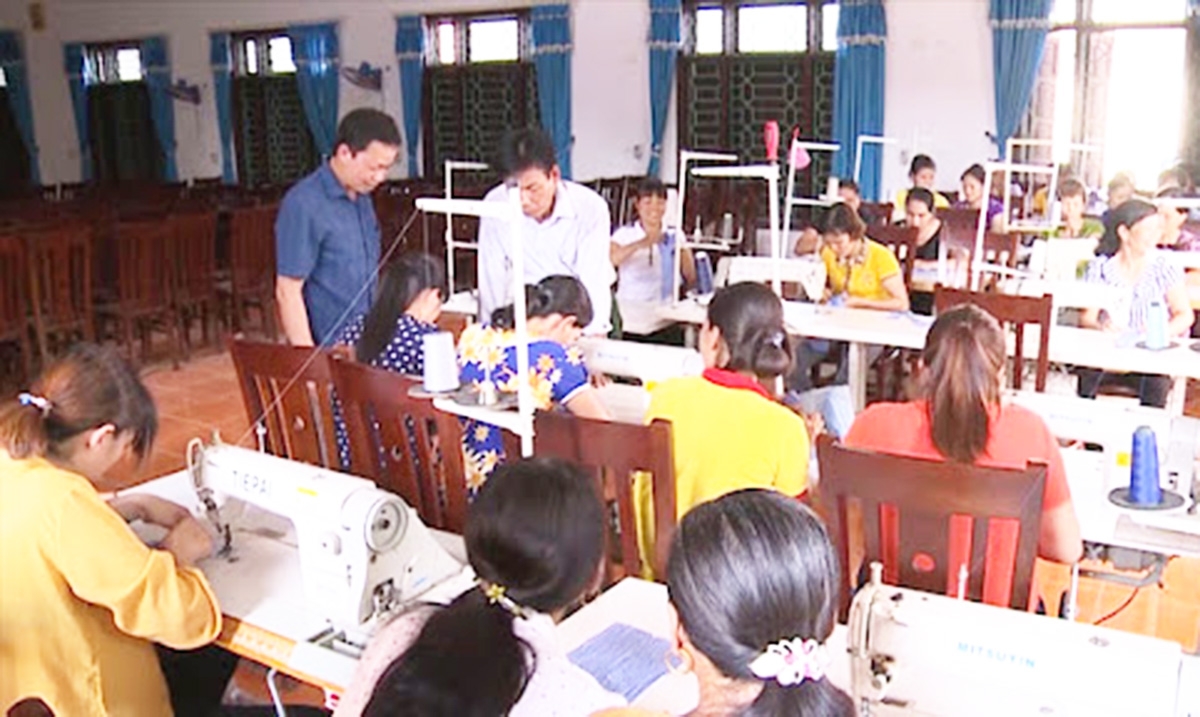 Các chương trình đào tạo sẽ tiếp tục được huyện triển khai đồng bộ (Ảnh TL).