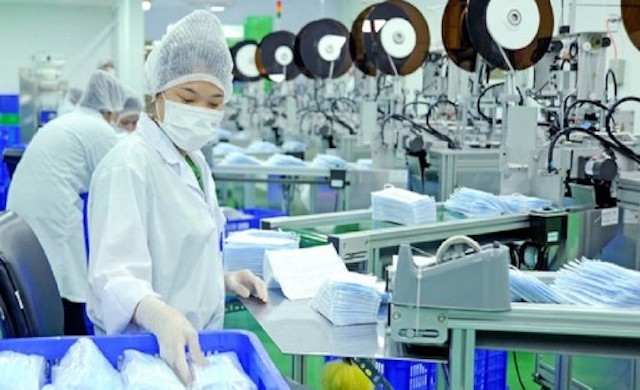 6 tháng đầu năm, các doanh nghiệp Việt Nam đã xuất khẩu 277,5 triệu chiếc khẩu trang y tế các loại, giảm khoảng 50% so với mức 557 triệu khẩu trang y tế xuất khẩu trong nửa đầu năm 2020.