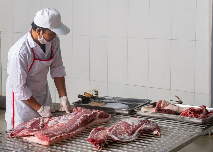 Khu vực giết mổ bảo đảm vệ sinh an toàn thực phẩm của HTX Bình Minh.