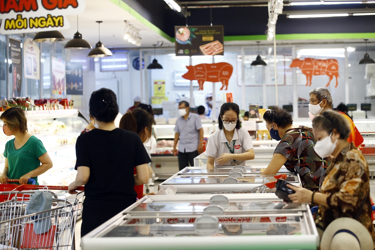 Dịch bệnh Covid-19 khiến nhu cầu tiêu dùng trong nước giảm.