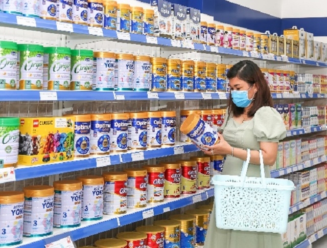 6 tháng đầu năm, Vinamilk hoàn thành 46,6% kế hoạch doanh thu, tiếp tục là thương hiệu được người tiêu dùng Việt Nam chọn mua nhiều nhất trong nhiều năm liền