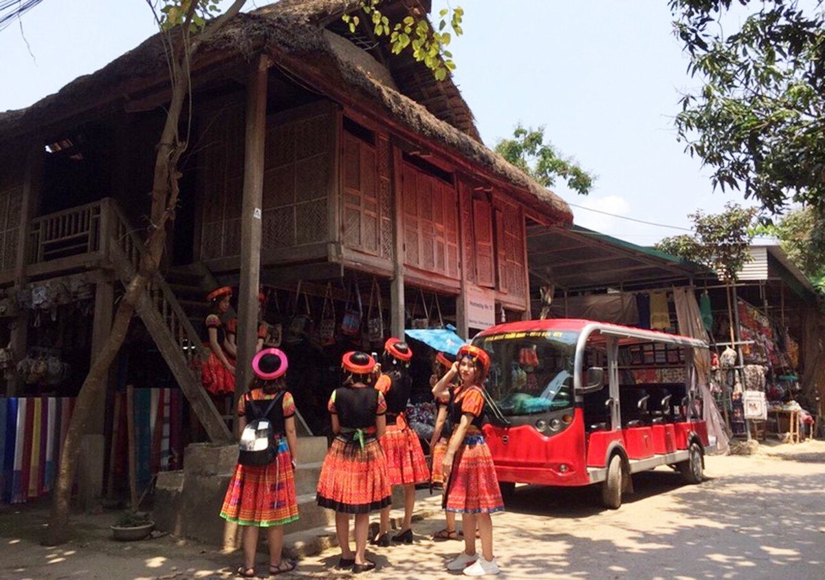 Du lịch cộng đồng là cơ hội để huyện Mai Châu phát triển sản phẩm OCOP.