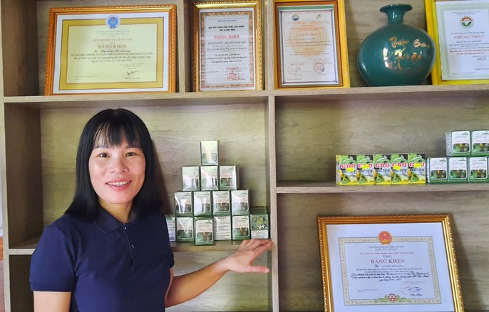 Việc sản xuất dược liệu đi đôi với chế biến giúp nâng cao giá trị sản phẩm và hạn chế ô nhiễm môi trường.