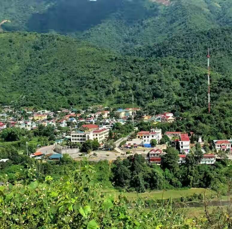 Cùng với sự vào cuộc của các cấp chính quyền, các HTX trên địa bàn huyện Mường Chà cũng góp phần tích cực trong tạo việc làm, nâng cao thu nhập, góp phần đưa huyện Mường Chà từng bước thay đổi tích cực.