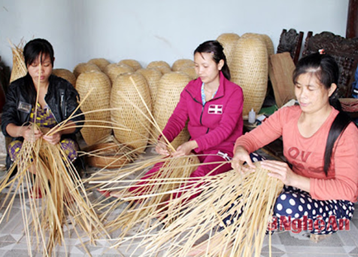 Nông dân Na Hang đang có thêm nhiều cơ hội việc làm nhờ được học nghề (Ảnh TL).