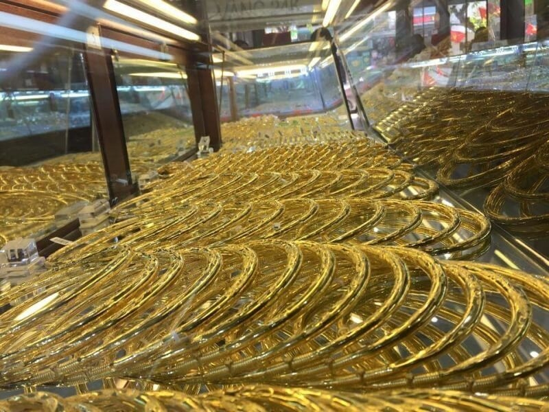 VGTA cho rằng nếu áp dụng thuế suất 2% với tất cả sản phẩm vàng xuất khẩu như dự thảo thì chắc chắn các doanh nghiệp kinh doanh vàng sẽ không thể xuất khẩu được.