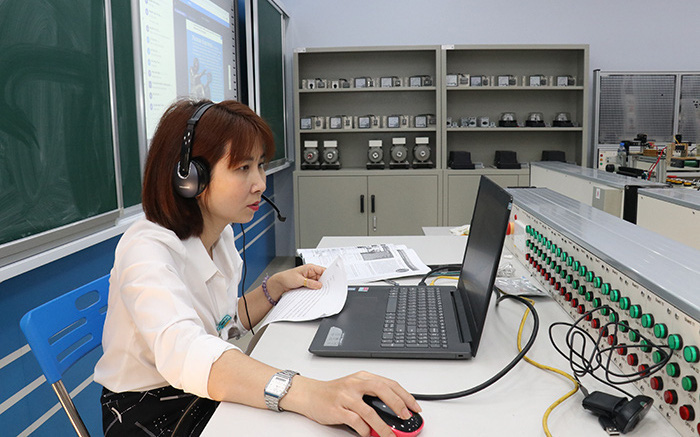 Tuyển sinh và đào tạo trực tuyến được đánh giá là phù hợp với thời điểm hiện nay.