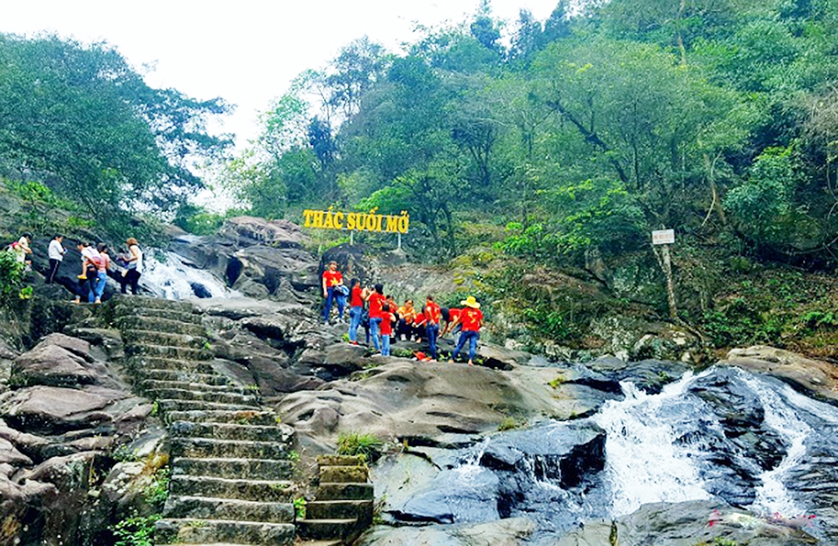 Du lịch sẽ là mục tiêu quan trọng trong quá trình phát triển kinh tế theo hướng bền vững của huyện Lục Nam.