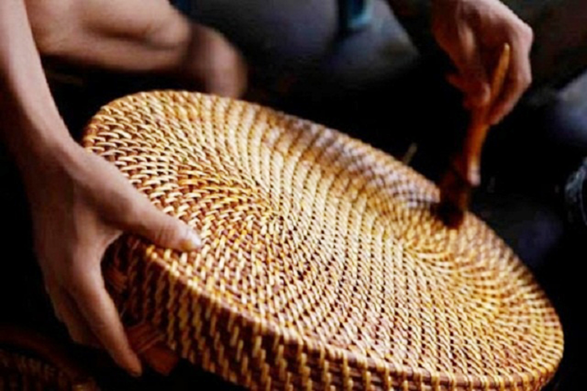 Các sản phẩm có độ tinh xảo cao giúp HTX chinh phục thị trường trong nước và xuất khẩu (Ảnh TL).