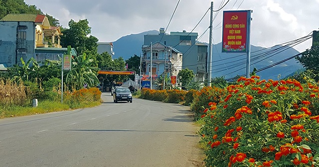 Nhờ chủ trương xây dựng NTM, nhiều vùng quê ở Thạch Thất đã “thay da đổi thịt”.