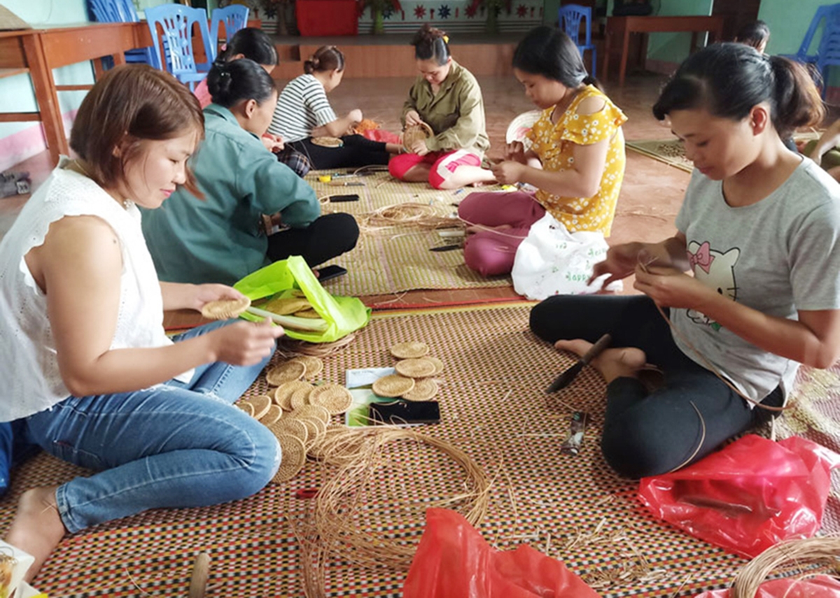 Nâng cao hiệu quả dạy nghề là chiến lược trong mục tiêu xóa đói, giảm nghèo cho người dân tộc thiểu số huyện Kim Bôi.