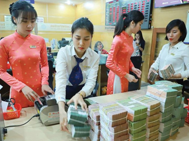 Dịch bệnh kéo dài, nhiều doanh nghiệp bị gián đoạn sản xuất, đứt gãy dòng tiền, thậm chí là phá sản, dẫn dến có thể