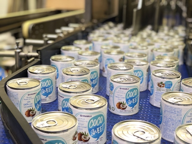 Sản phẩm sữa dừa đặc Vinamilk xuất khẩu đi Nhật Bản.