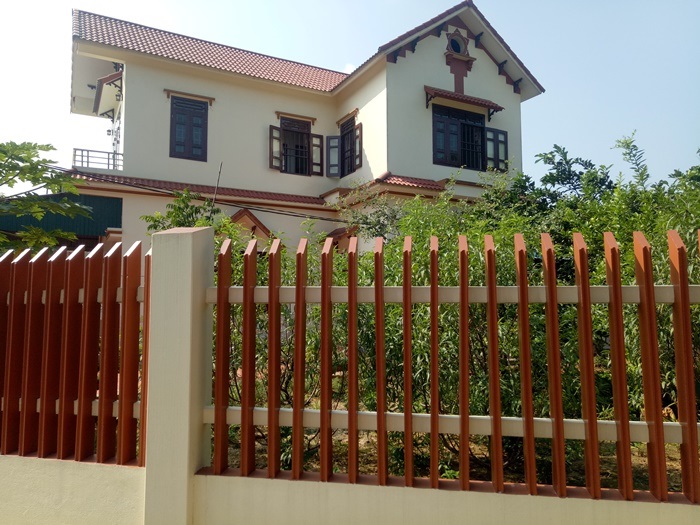 Những ngôi nhà khang trang đánh dấu quá trình xây dựng nông thôn mới thành công của Gia Phú.