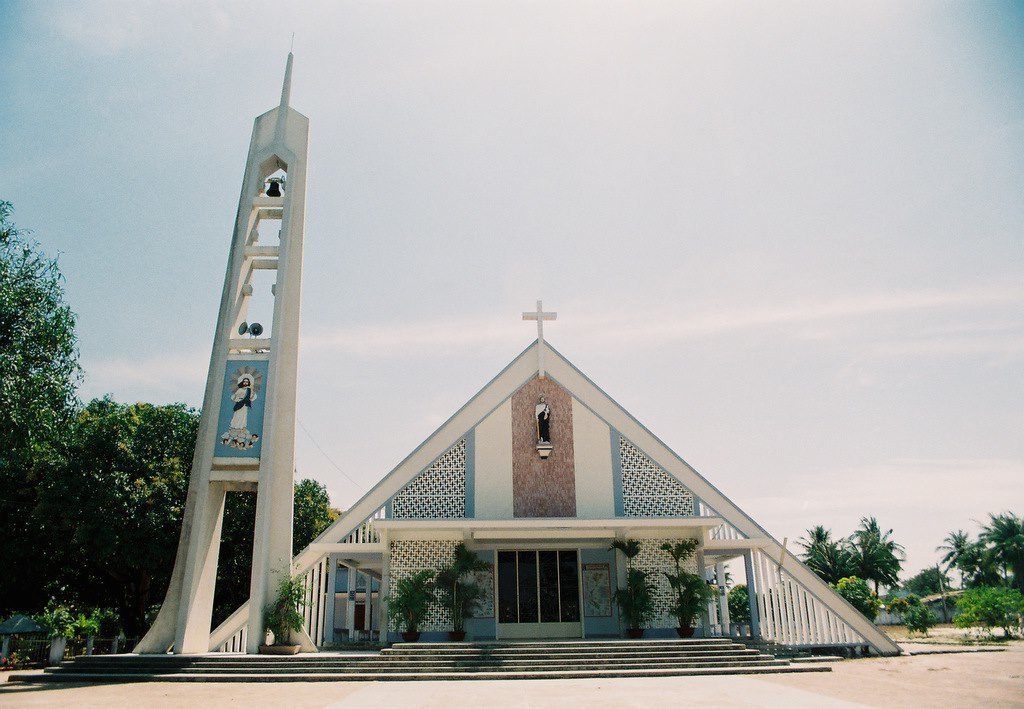 Giáo xứ Hòa Yên ở thị trấn Cam Đức đang duy trì hiệu quả mô hình “Tiếng chuông học bài”.