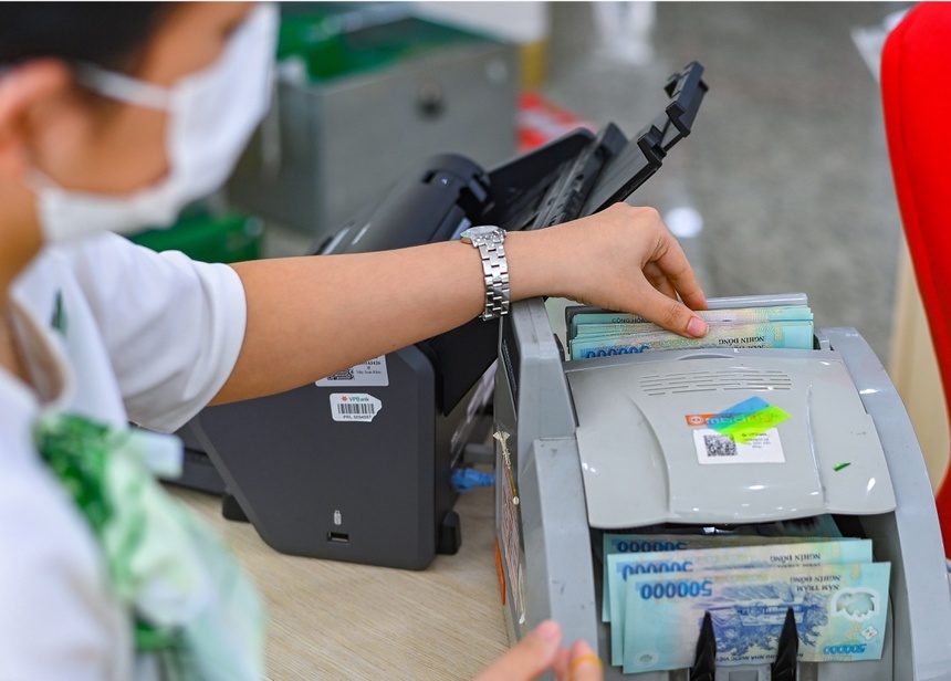 Cầu tín dụng có thể tăng mạnh trở lại trong quý IV khiến lãi suất trên thị trường liên ngân hàng và lãi suất huy động sẽ tăng cao hơn. (Ảnh: Int)