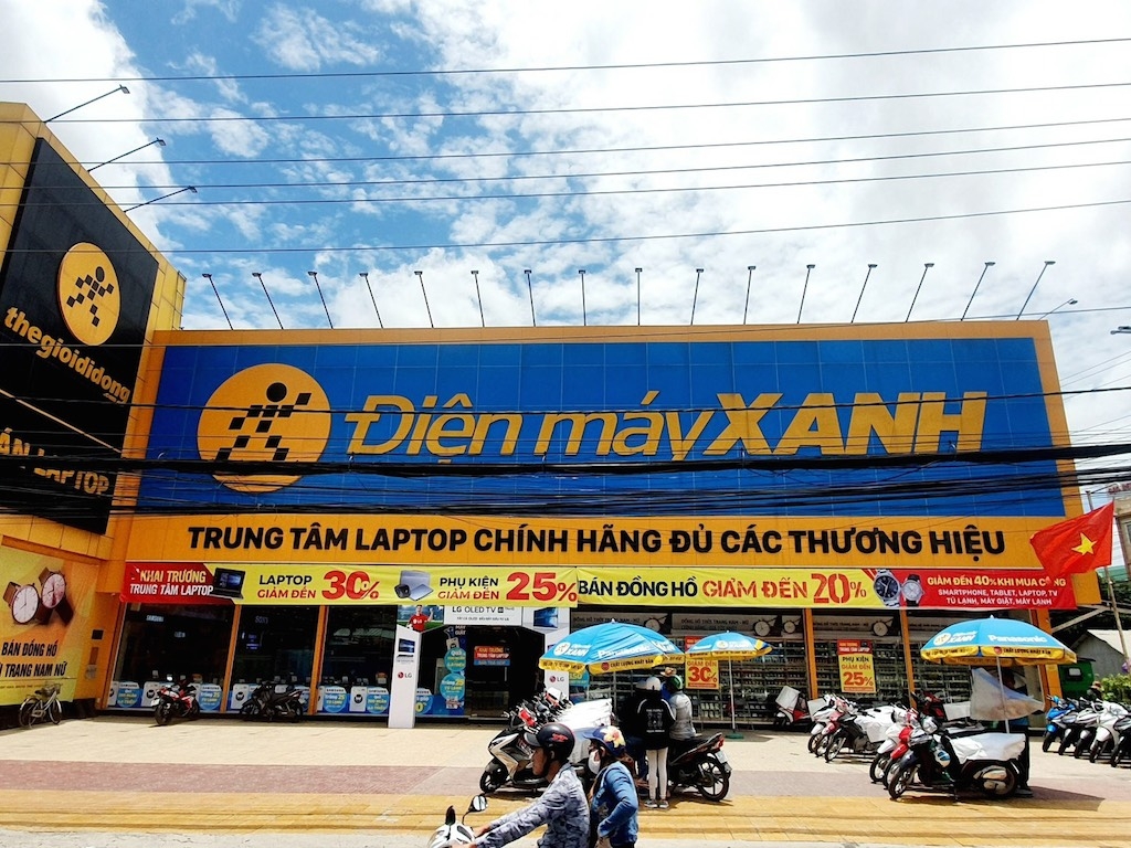 Thế giới Di động đang rơi vào rủi ro pháp lý khi đơn phương giảm tiền thuê mặt bằng giữa mùa dịch.