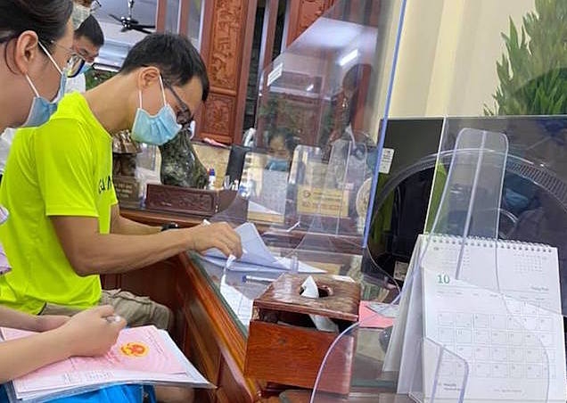 Hoạt động giao dịch bất động sản tại Bắc Ninh diễn ra tấp nập.