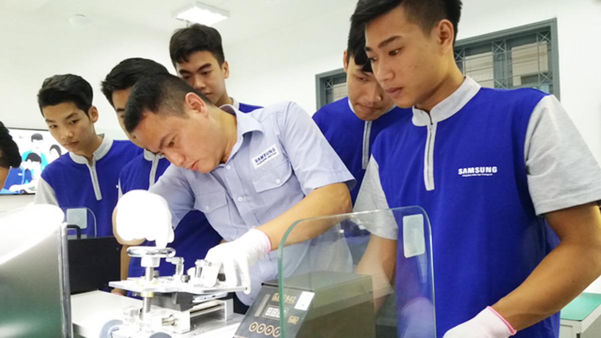 Hợp tác quốc tế giúp sinh viên trường nghề nâng cao trình độ, tăng cơ hội việc làm.