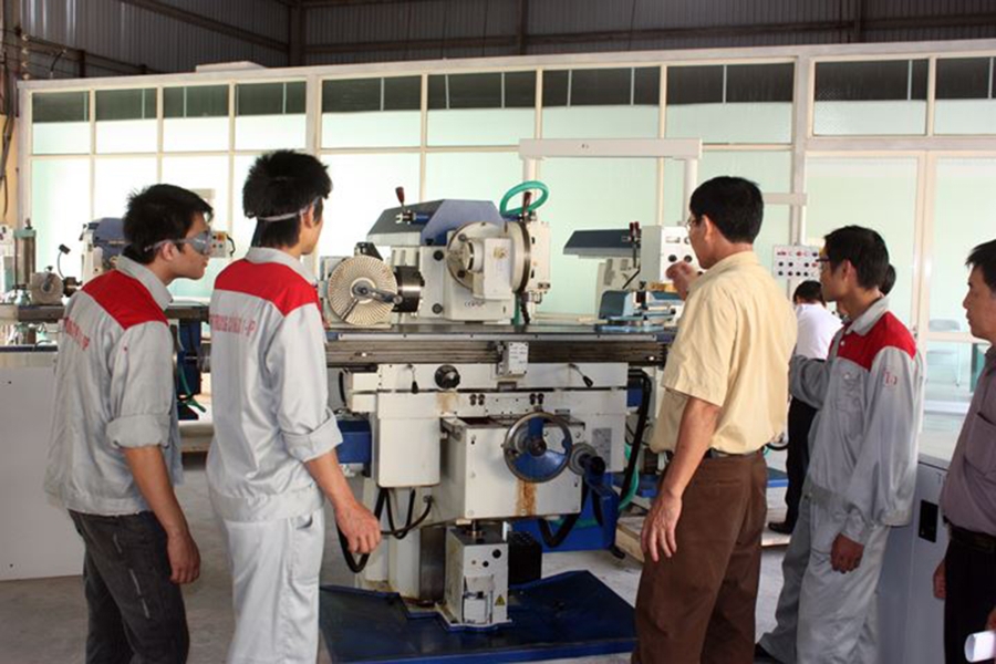 Học nghề cơ khí có cơ hội việc làm, thu nhập cao sau khi ra trường.