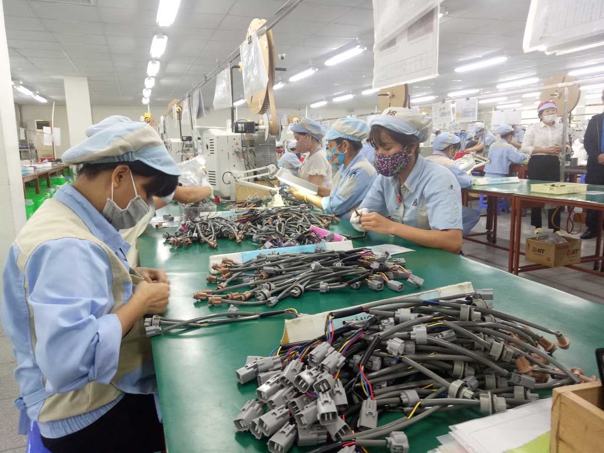 Kinh tế số đem đến cơ hội lớn nhưng cũng đặt ra thách thức không nhỏ trong việc đào tạo nguồn nhân lực bị mất việc làm vào tay người máy.