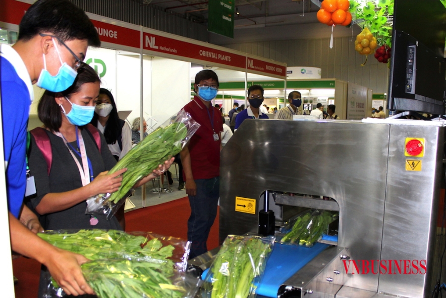 Bài toán chuỗi giá trị nông sản sau “cú sốc” từ đại dịch Covid-19 đang đòi hỏi phải làm tốt hơn nữa mối liên kết giữa nông dân, hợp tác xã với doanh nghiệp.