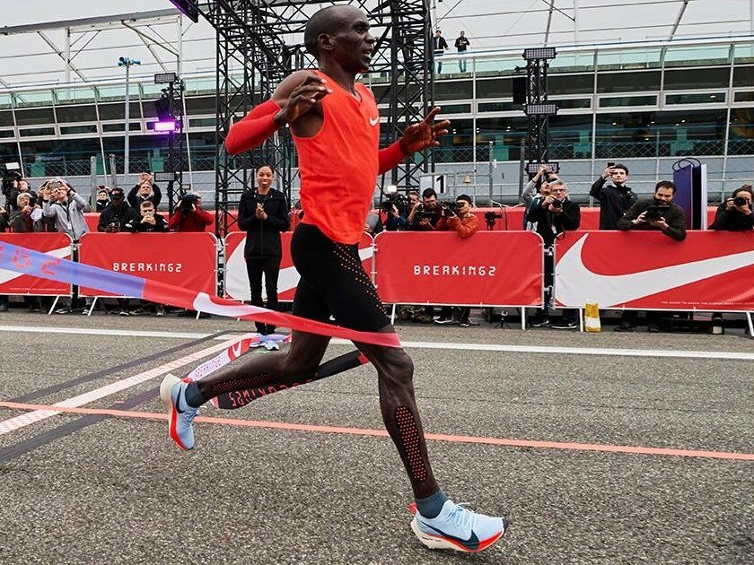 11. Nike Định giá: 43 tỷ USD Giá trị tăng hơn năm ngoái: + 24%