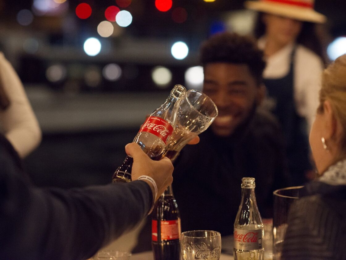 6. Coca-Cola Định giá: 57 tỷ USD Giá trị tăng hơn năm ngoái: + 1%