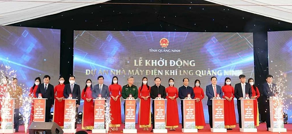 Phó Thủ tướng Chính phủ Lê Văn Thành về dự Lễ khởi động Dự án Nhà máy điện khí LNG.