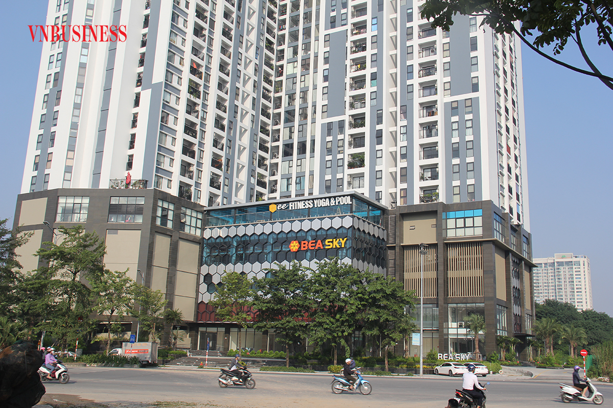 Chung cư Bea Sky trên đường Nguyễn Xiển cũng đang tích cực hoàn thiện các thủ tục pháp lý đón cư dân về ở.