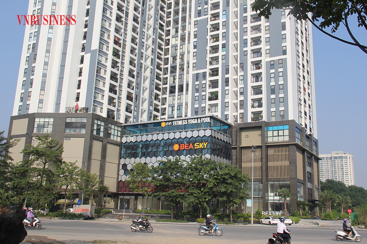 Chung cư Bea Sky trên đường Nguyễn Xiển cũng đang tích cực hoàn thiện các thủ tục pháp lý đón cư dân về ở.