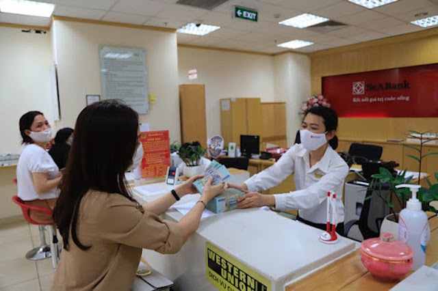 Ngân hàng Nhà nước Việt Nam đang xem xét ban hành Thông tư quy định về việc áp dụng lãi suất rút trước hạn tiền gửi.