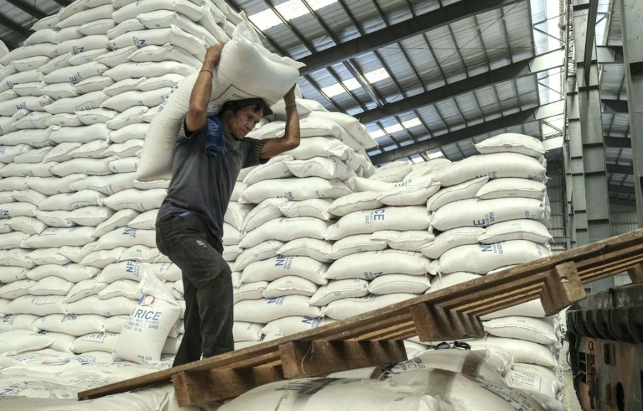 Các nhà XK gạo của Việt Nam phải thể hiện được tính cạnh tranh trên thị trường tiêu thụ gạo quốc tế vốn đòi hỏi ngày càng cao.