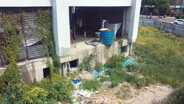 Nhiều dự án trên địa bàn TP Hà Nội bỏ hoang, chậm tiến độ gây lãng phí nghiêm trọng.