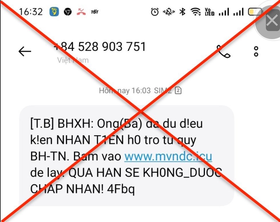 BHXH Việt Nam cảnh báo người lao động không nên tin bất kỳ tin nhắn nào được gửi đến nếu tổng đài gửi không có chữ BHXHVN.