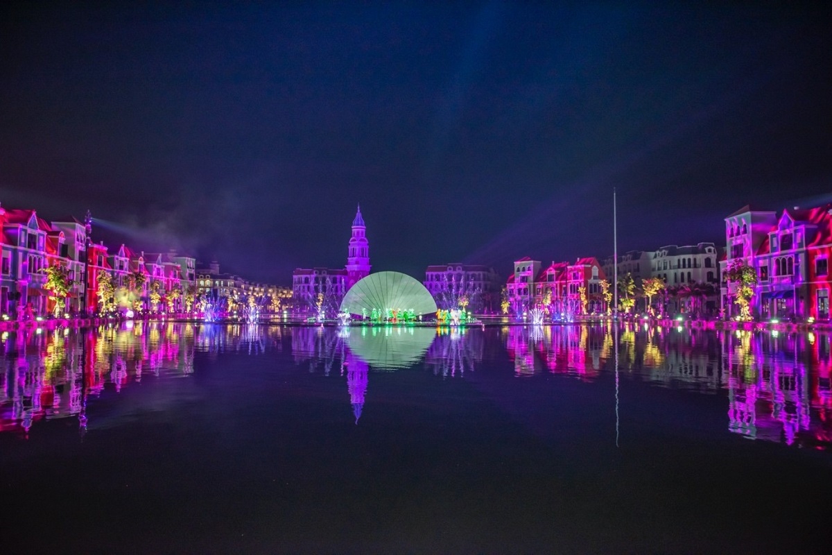 VinWonders Phú Quốc đang tạo hấp lực mạnh do hội tụ nhiều yếu tố